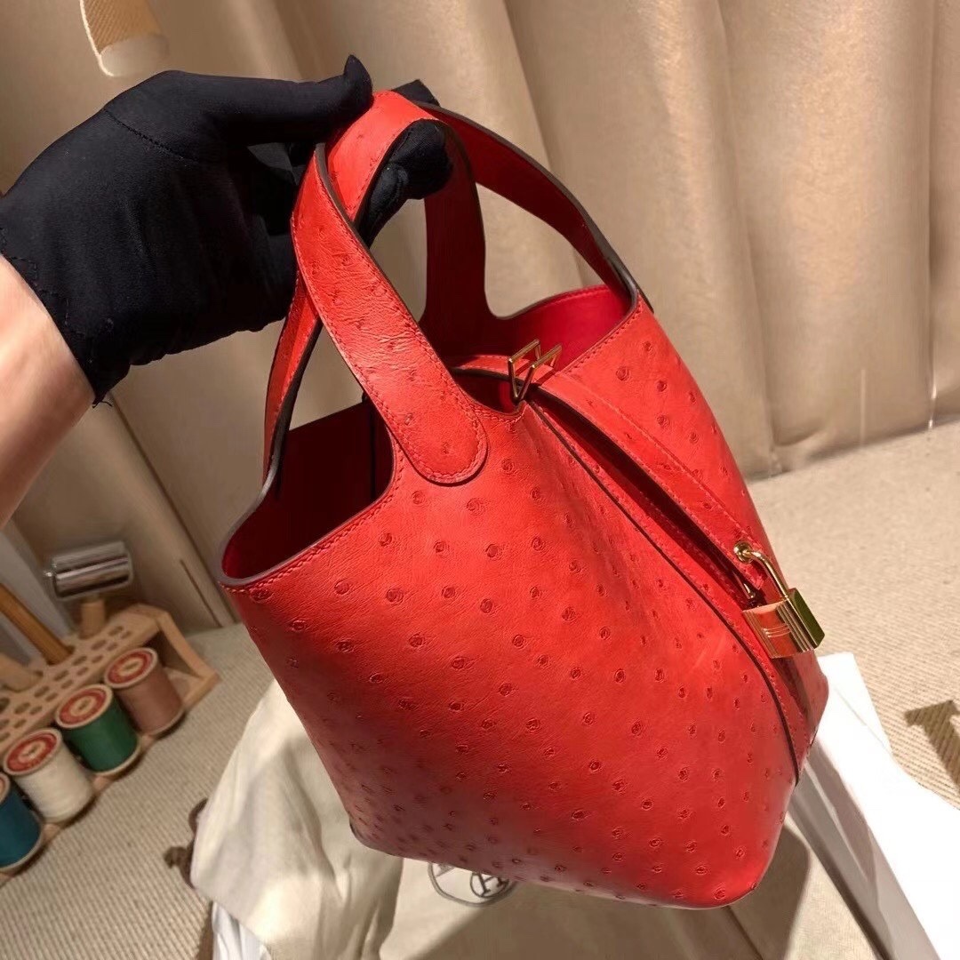 에르메스 피코탄 락18 레드 금장 타조가죽